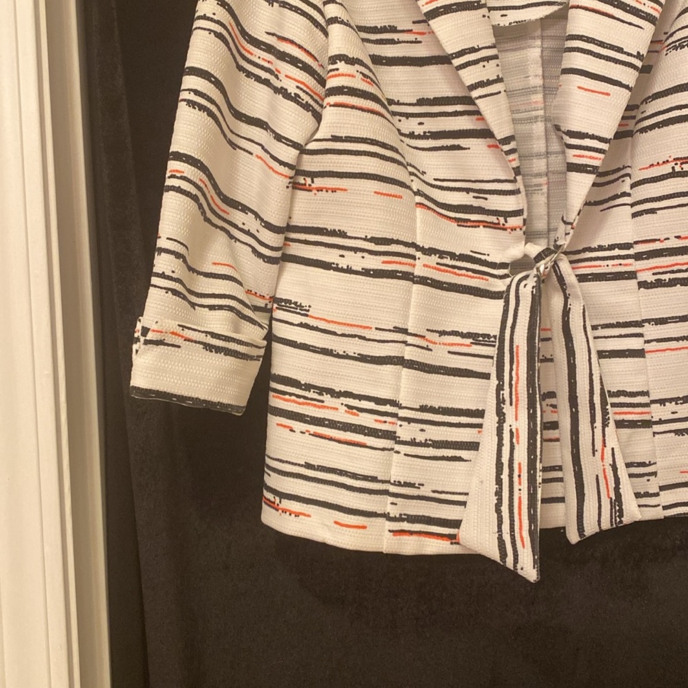 Perceptions Woman’s Jacket Size 12 - image 3